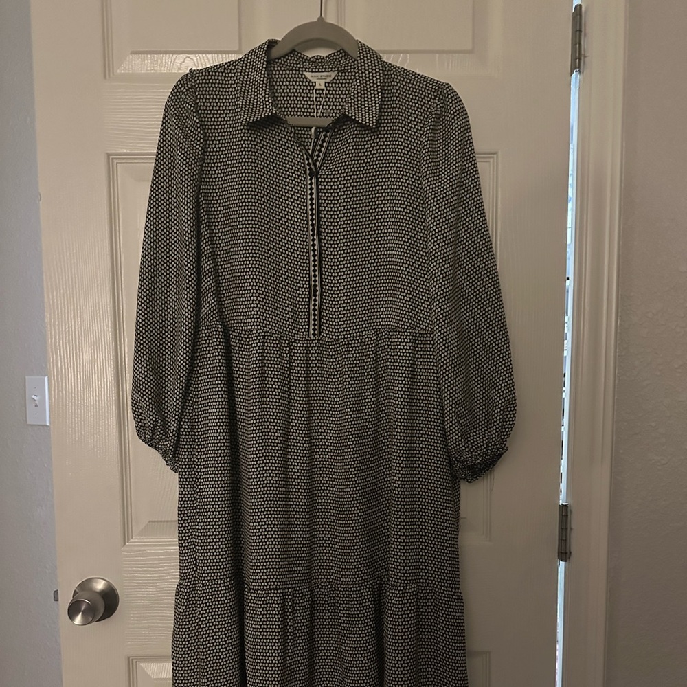 Max Studio Monochrome Long Sleeve Dress